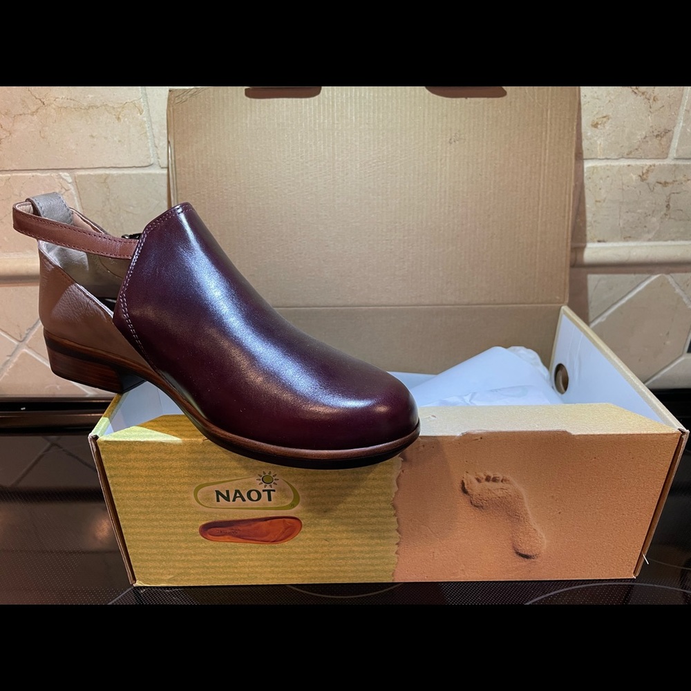 Brand new!! Naot shoes